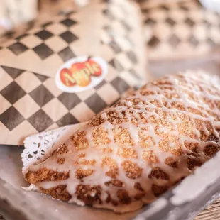 Hand Pies
Apple
Cherry
Nutella
Peach
Soapapilla
Blueberry