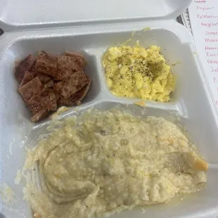 Cheese Grits with Cheese