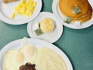 Carlo's Diner