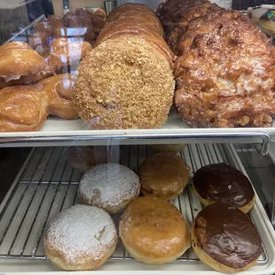 food, dough desserts, donuts
