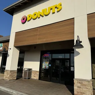 the front of a donut shop