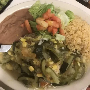 Wednesday&apos;s Lunch Special Calabaza con Pollo
