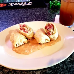 Reuben egg rolls