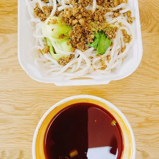 R4. &quot;Dan-Dan&quot; Noodles