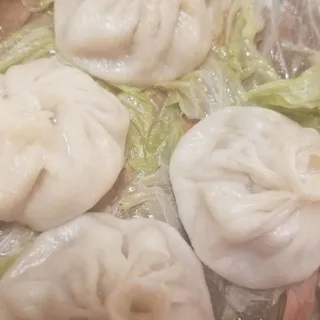 A2. Xiao-Long-Bao (8)