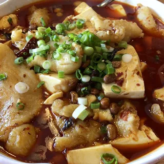 S9. Fish Filets with Tofu, Chili and Pepper