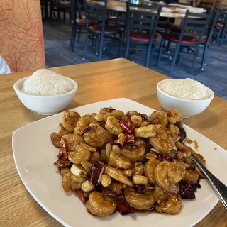 S13. Kung Pao Shrimps