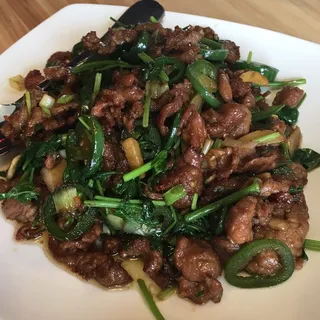 B5. Fried Lamb with Pepper