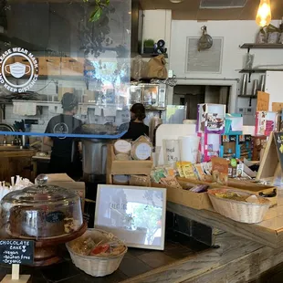 Ambience - tiny kitchen