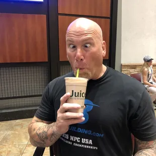 The delicious ripped Java shake