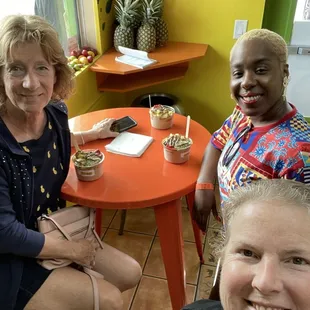 Copycatters! We all ordered Snickers bowl with strawberries and pineapple.  Delicious!