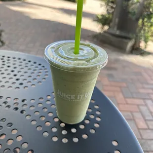 Free medium bday smoothie!