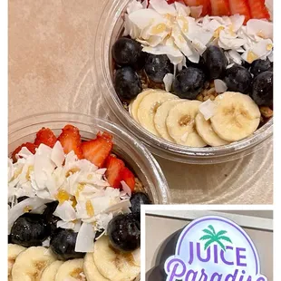 Paradise Bowls. (･‿･) Refreshing on this humid Friday evening and the strawberries and blueberries are still summer sweet!