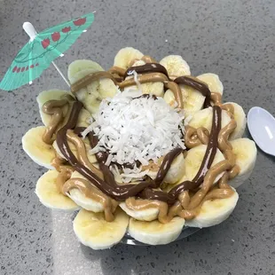 Açaí bowl with nutella co