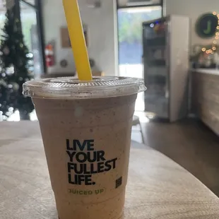 Peanut Butter Paradise Smoothie (16oz)