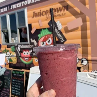 Real Fruit Smoothie Medium $9