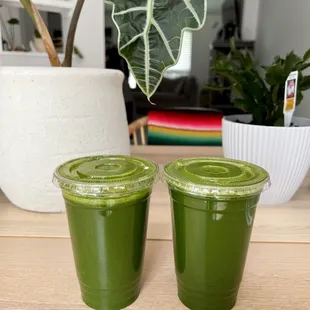 This is a Cleanse. Ultimate Green Detox Juice.
