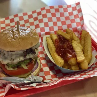 Double cheese burger with fry&apos;s! $10 dollar special!  Whew wee look at that burger.  That&apos;s what&apos;s up!  Yah!!!!