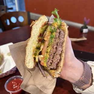 (c) Super Juicy Burger 1/2