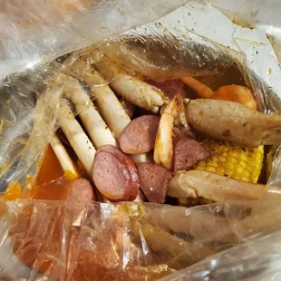 Shrimp, crab leg and sausage K4 Combo.