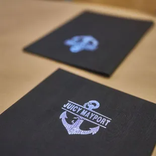 a close up of the logo on the cards
