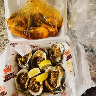 A quick little Togo from my now fav seafood restaurant.. they have the BEST steamed oysters . I'm actually upset I only got 6