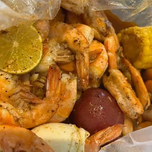 1/2 lb Made to taste Shrimp boil/lunch  Includes one corn and one potato $16