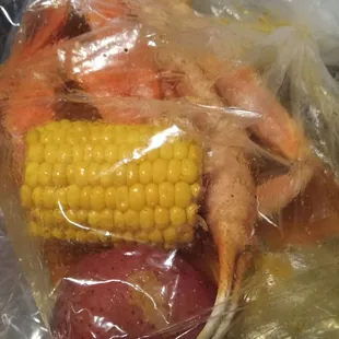 Half pound snow crab boiled