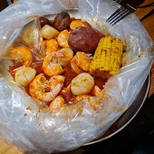 Shrimp and scallop combo.