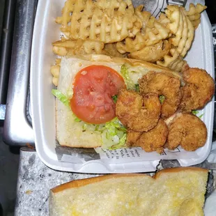 Shrimp po boy