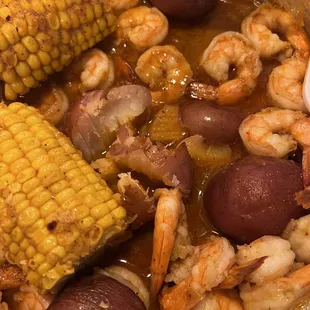 This is my fake pound of shrimp with no head...SMH!