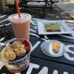 Acai - fresh ground peanut butter, avocado toast, smoothie!