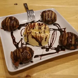 Fried oreos are AMAZING!