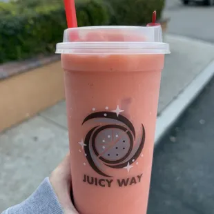 Clean, fresh, not too sweet smoothie that I was craving | Jupiter