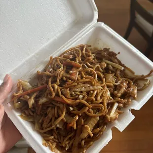 Chicken lo mein
