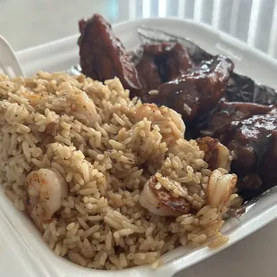 6 Piece Honey BBQ Wings and Shrimp Fried Rice