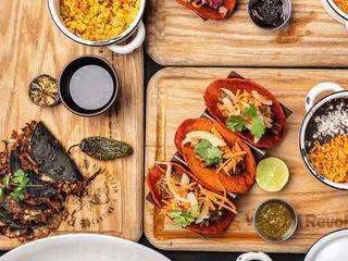 Revolucion Cantina & Mezcaleria