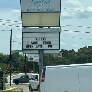Juicy&apos;s Cafe