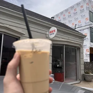 Signature Drink: Neapolitan= White Chocolate &amp; Strawberry 5/5