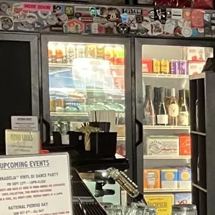 Full bar. Pumpkin beers already!