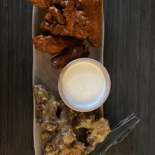 Jukes Wings 1/2 garlic parmesan, 1/2 buffalo