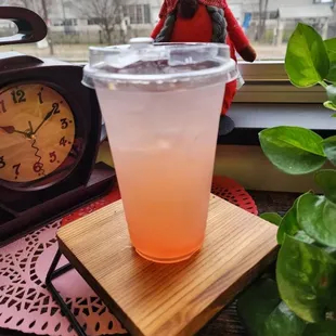 Strawberry lemonade