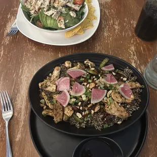 Teriyaki bowl &amp; southwest chicken salad