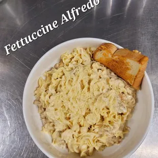 Fettuccine Alfredo