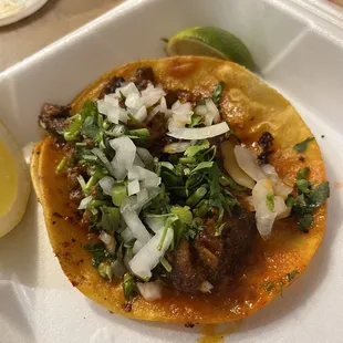 Chicharrón taco
