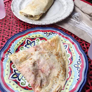 Spicy Magyar Crepe