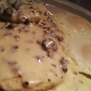 Biscuit and sausage gravy