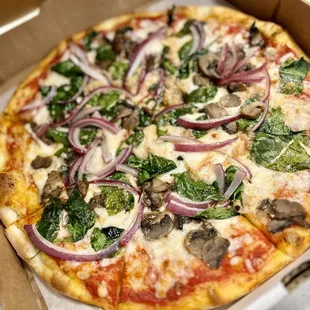 12&quot; &quot;Veggie Pizza&quot; $20.95 (rip off)