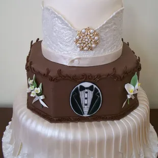 a three tiered wedding cake