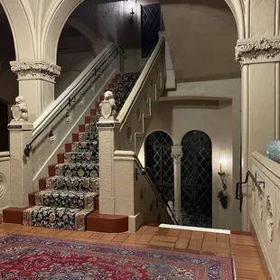 Diamond casement windows, beautiful Asian carpeting, exquisite columns